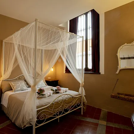 Balbis Choco House Hotel