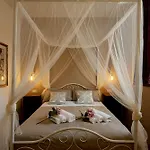 Balbis Choco House Hotel *
