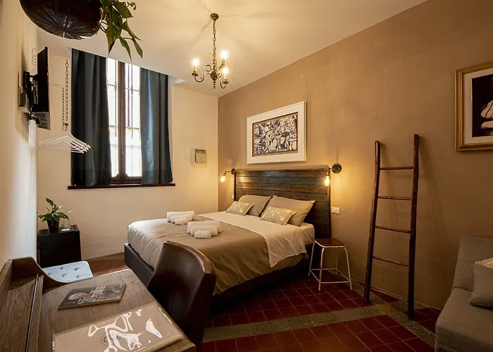 Hotel Balbis Choco House *
